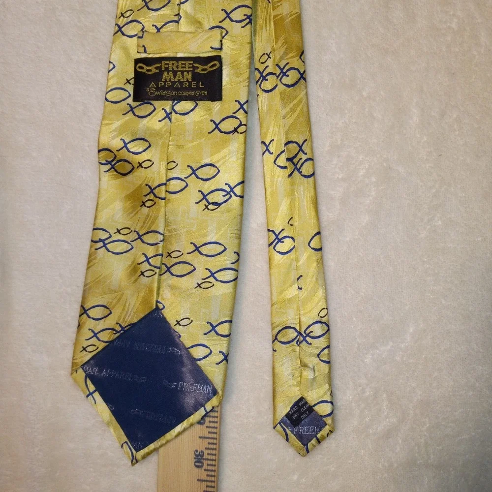 Free Man Apparel Tie Gold Christian Fish Ichthys Blue Fish100% Silk Made 3.5 61